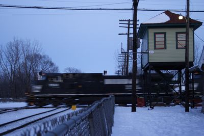 NS westbound at AC