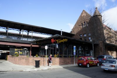 South end of passenger platform - Hartford, CT